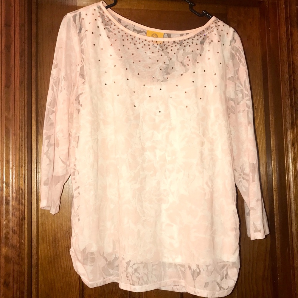 EUC Ruby Rd. Top
